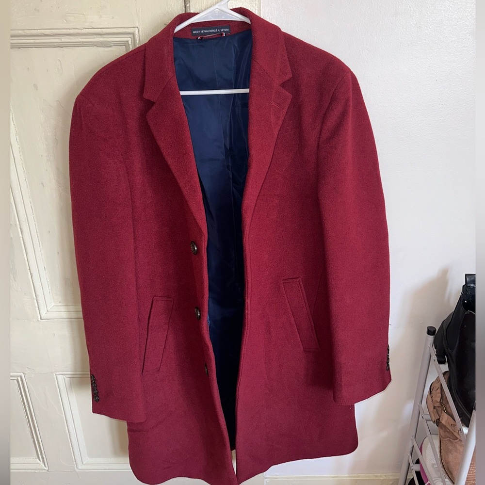 Maroon men’s trench coat